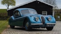 JAGUAR XK120 FHC – 1951- FULLY RESTORED Nuts & Bolts in Twilight Blue /جاكوار XK120 FHC – 1951 – صواميل ومسامير تم ترميمها بالكامل باللون الأزرق الشفق