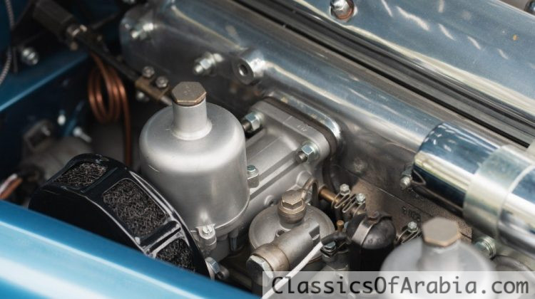 JAGUAR XK120 FHC – 1951- FULLY RESTORED Nuts & Bolts in Twilight Blue /جاكوار XK120 FHC – 1951 – صواميل ومسامير تم ترميمها بالكامل باللون الأزرق الشفق