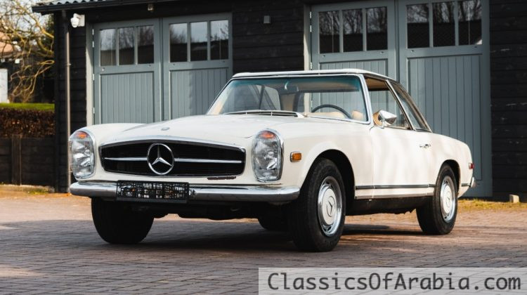 Mercedes-Benz 280 SL, also known as the Icone “” W113 PAGODA “” 1969 nice PROJECT