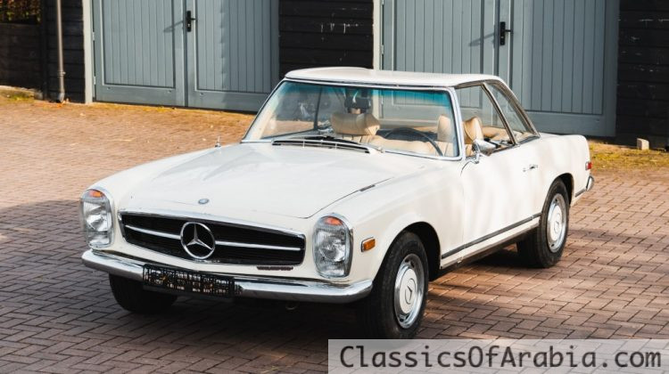 Mercedes-Benz 280 SL, also known as the Icone “” W113 PAGODA “” 1969 nice PROJECT