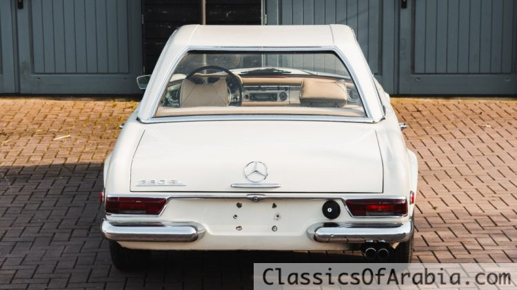 Mercedes-Benz 280 SL, also known as the Icone “” W113 PAGODA “” 1969 nice PROJECT