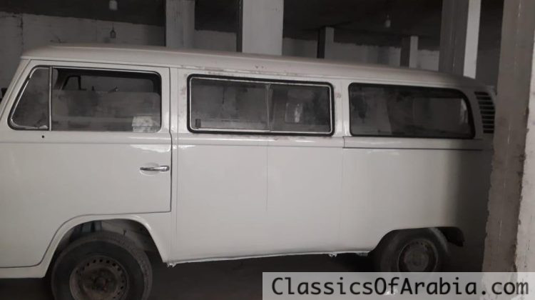 Volkswagen 1972 CLASSIC CAR(no back seats)