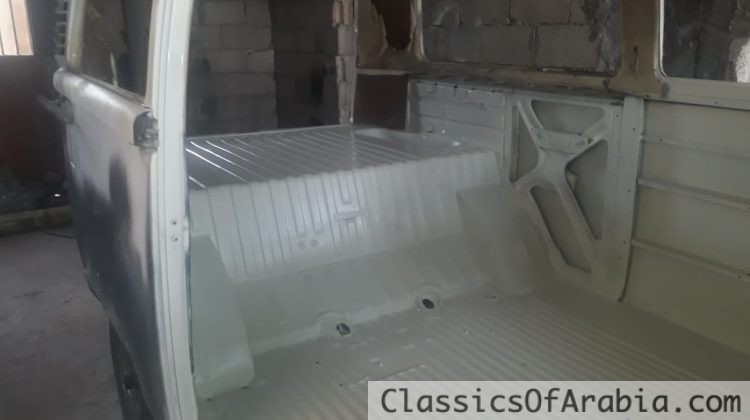 Volkswagen 1972 CLASSIC CAR(no back seats)