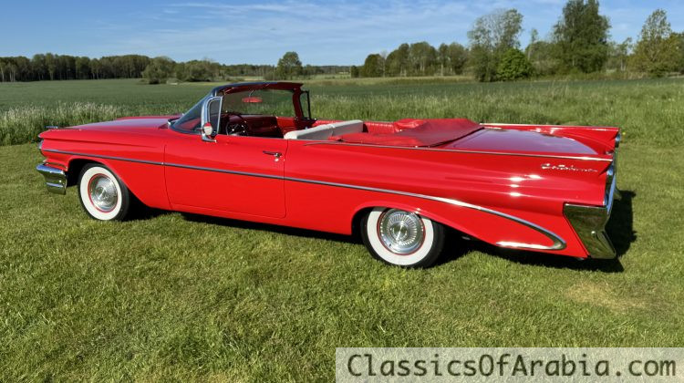 Convertible. 389 / Automatic