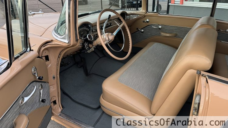 Sport Coupe. V8 / Automatic. Original car !