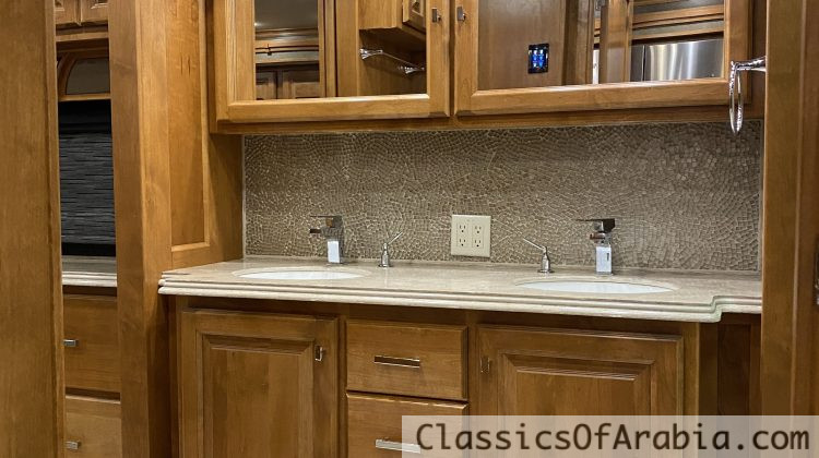 Tiffin Pheaton 40 AH. Full loaded PREMIUM housecar