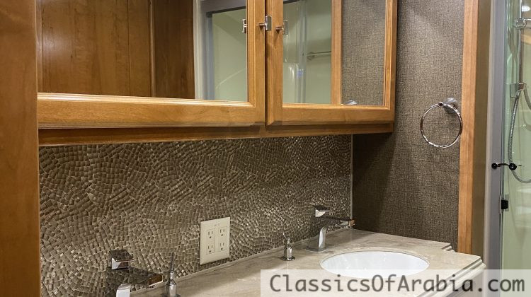 Tiffin Pheaton 40 AH. Full loaded PREMIUM housecar