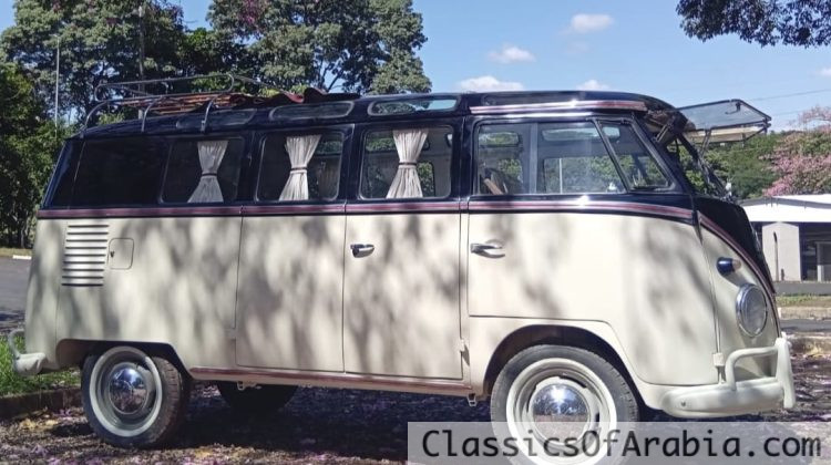 VW T1 split window bus Samba Recreation 1973