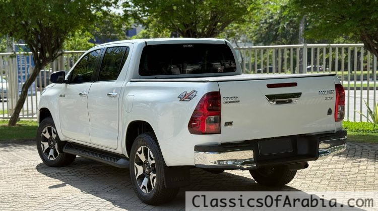 Toyota Bullet Proof Armored level B6