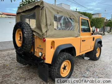 Land Rover Defender 90 2001