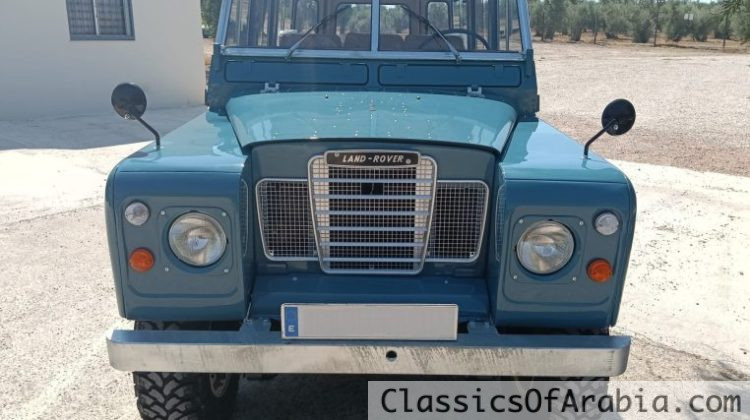 Land Rover 109 Series III frame off restoration