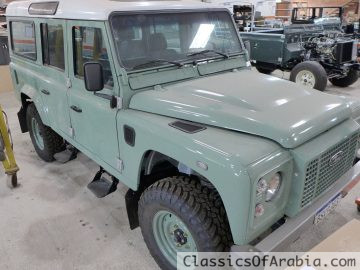 Land Rover Defender 110 Heritage tribute 2000