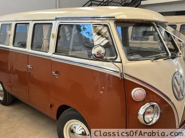 VW T1 splitwindow bus 1966