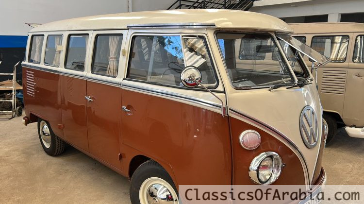 VW T1 splitwindow bus 1966