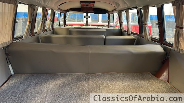 VW T1 splitwindow bus 1966
