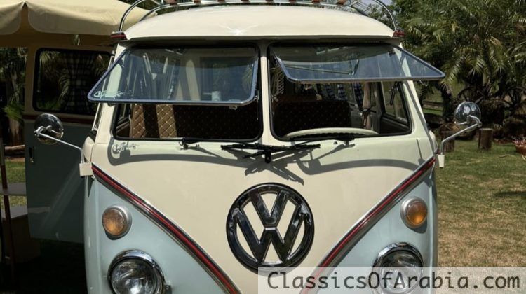 VW T1 splitwindow bus camper van 1975