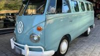 VW T1 splitwindow bus 1966