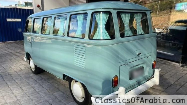 VW T1 splitwindow bus 1966