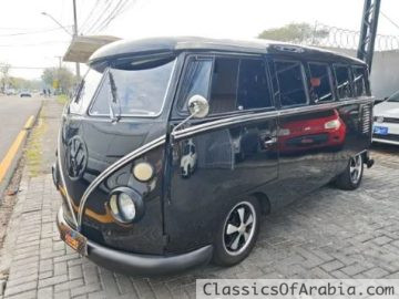 VW T1 splitwindow bus 1969