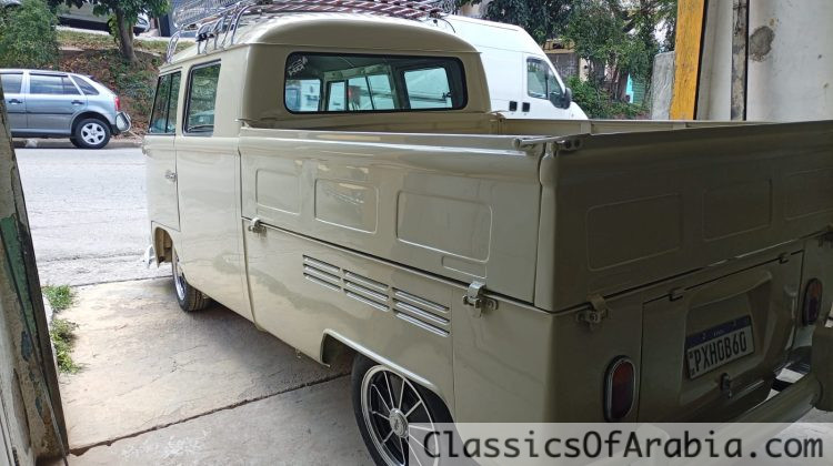 VW T1 splitwindow bus crew cab 1967