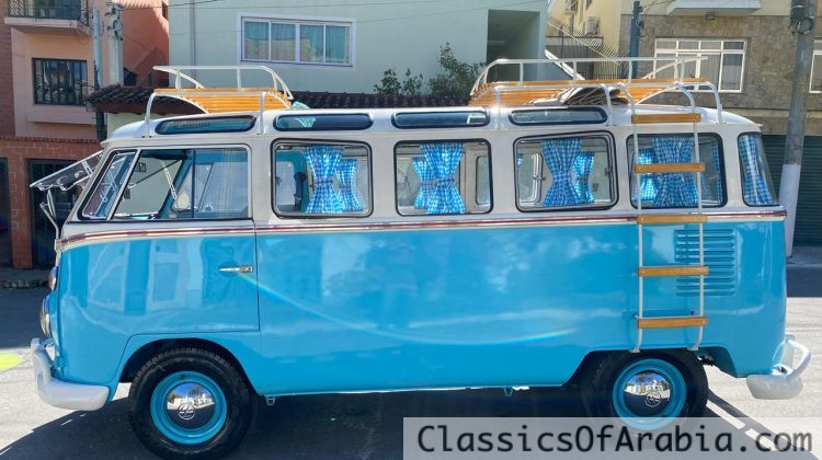 VW T1 split window bus Samba replica 1973